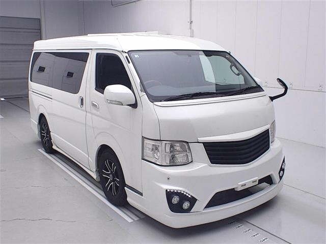 Toyota HIACE VAN 2010 7022057-0