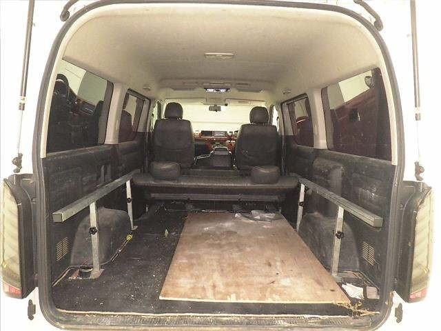 Toyota HIACE VAN 2010 7022057-7