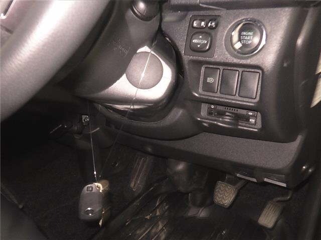 Toyota HIACE VAN 2022 7022064-8
