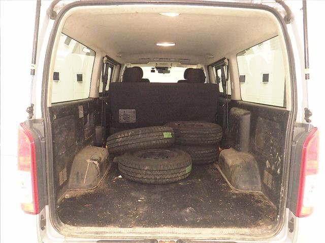 Toyota HIACE VAN 2021 7022065-7