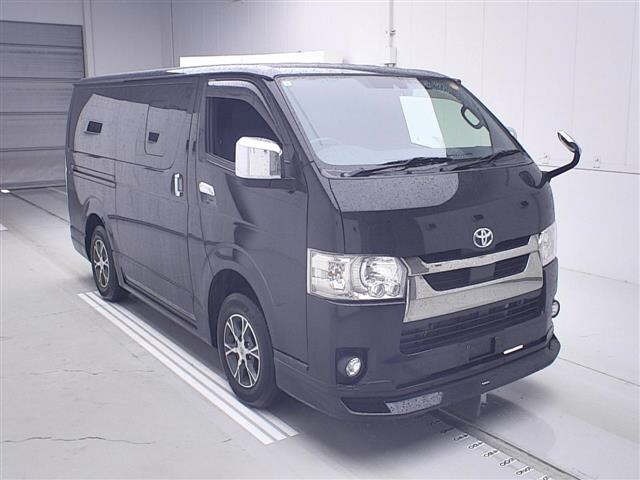 Toyota HIACE VAN 2021 7022068-0