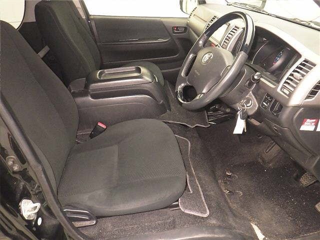 Toyota HIACE VAN 2013 7022076-5