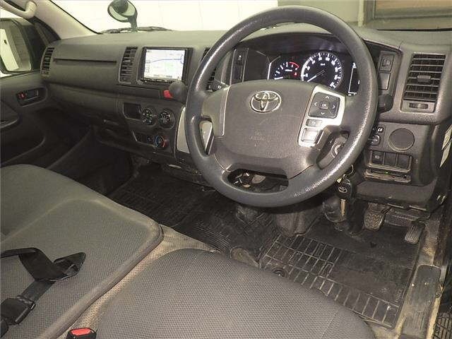 Toyota HIACE VAN 2021 7022088-3