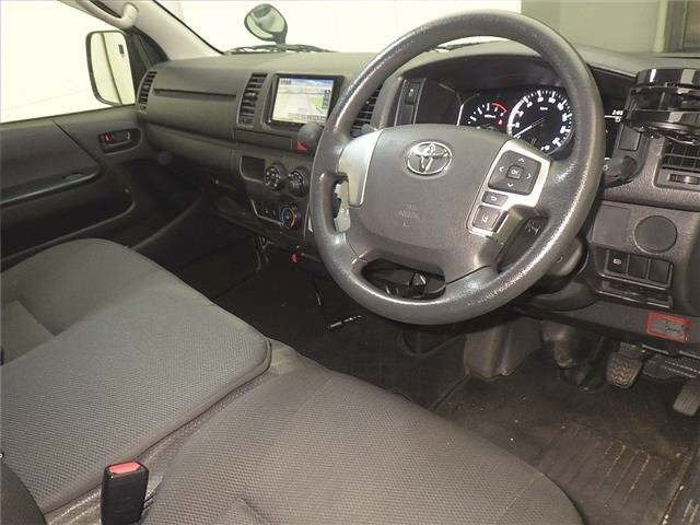 Toyota HIACE VAN 2020 7022094-3