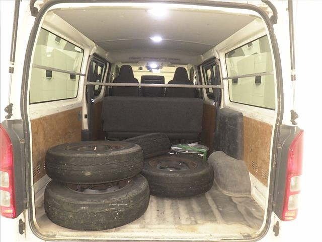 Toyota HIACE VAN 2021 7022096-7