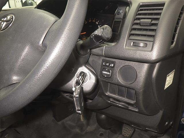Toyota HIACE VAN 2014 7022098-9