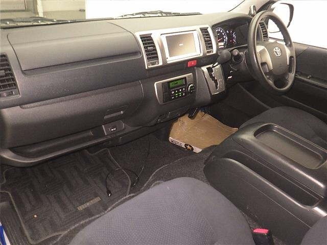 Toyota HIACE VAN 2014 7022104-4