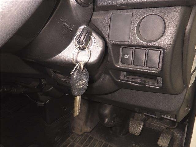 Toyota HIACE VAN 2021 7022105-8