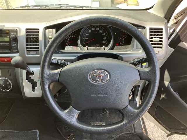 Toyota HIACE WAGON 2012 7023481-3
