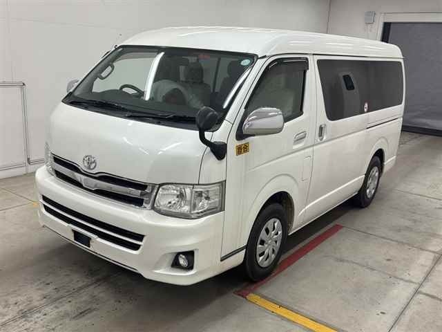 Toyota HIACE WAGON 2012 7023481-4