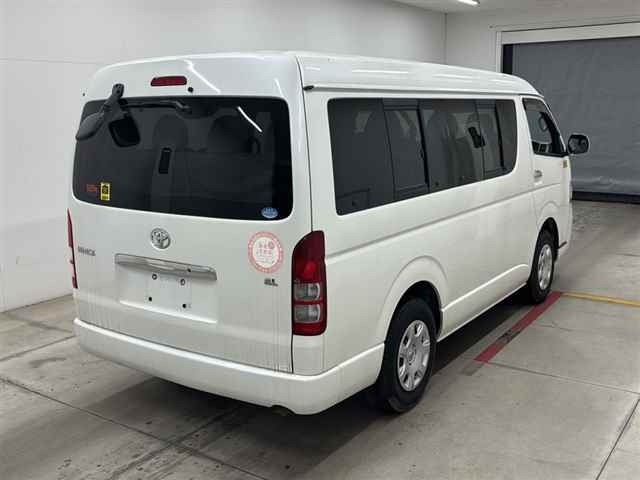 Toyota HIACE WAGON 2012 7023481-5