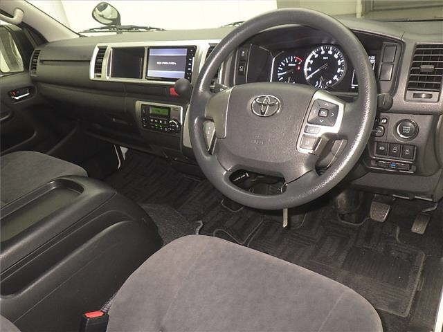 Toyota HIACE WAGON 2020 7023487-3