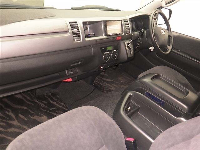 Toyota HIACE WAGON 2012 7023505-4