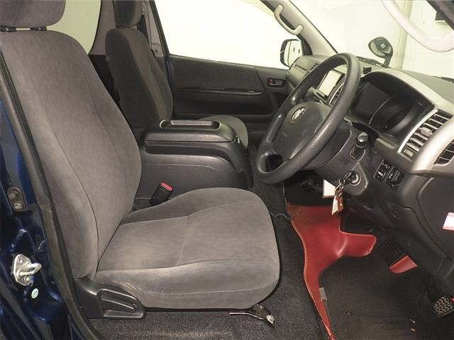 Toyota HIACE WAGON 2011 7023513-5