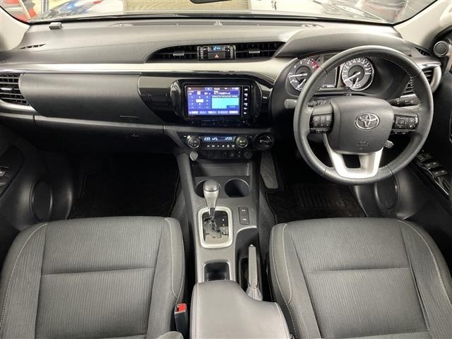 Toyota HILUX 2022 7013860-14