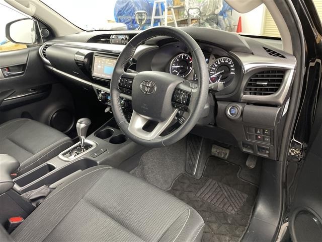 Toyota HILUX 2022 7013860-2