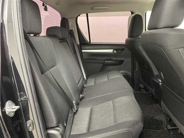 Toyota HILUX 2022 7013860-4