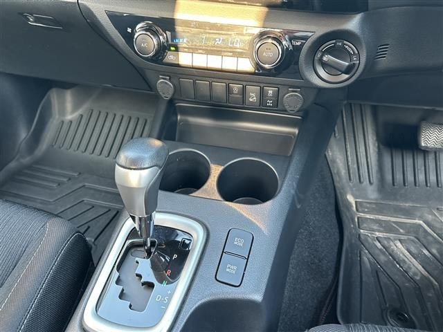 Toyota HILUX 2021 7013943-12