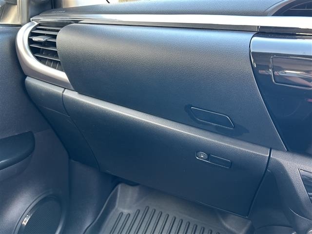 Toyota HILUX 2021 7013943-22