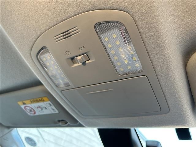 Toyota HILUX 2021 7013943-4