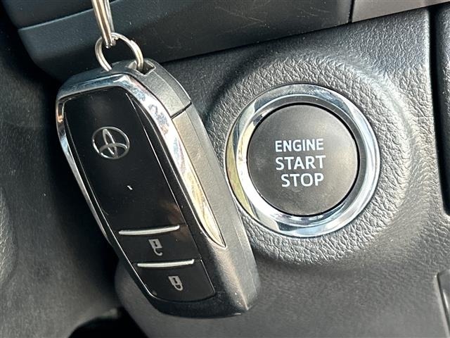 Toyota HILUX 2021 7013943-7