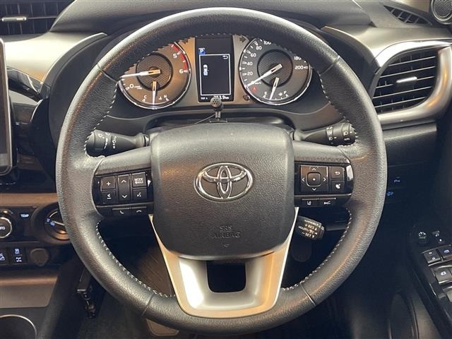 Toyota HILUX 2021 7013944-15