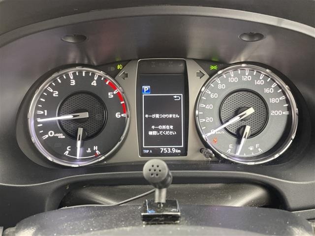 Toyota HILUX 2021 7013944-16