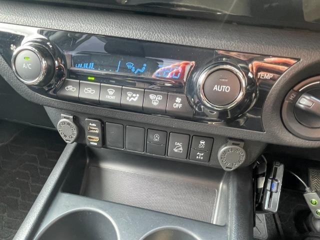 Toyota HILUX 2021 7014006-18