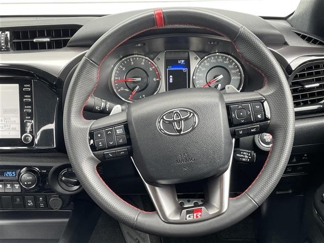 Toyota HILUX 2023 7014023-1