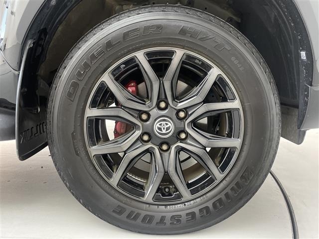 Toyota HILUX 2023 7014041-4