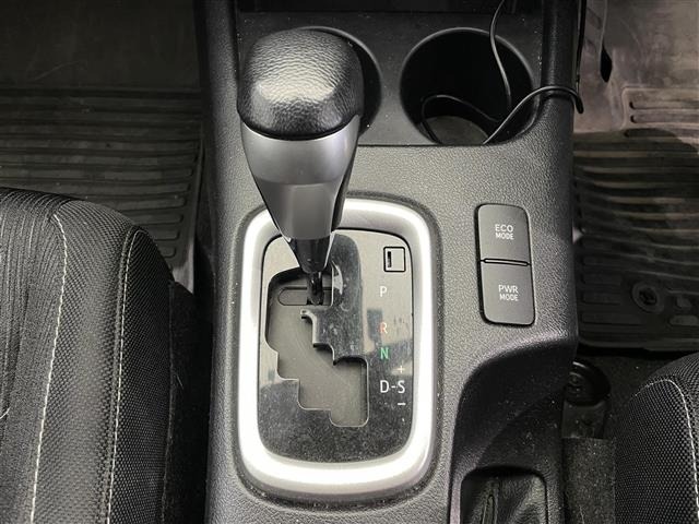 Toyota HILUX 2021 7014050-20