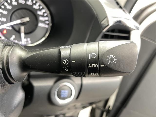 Toyota HILUX 2021 7014050-5