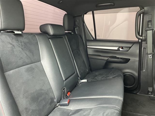 Toyota HILUX 2022 7014061-12