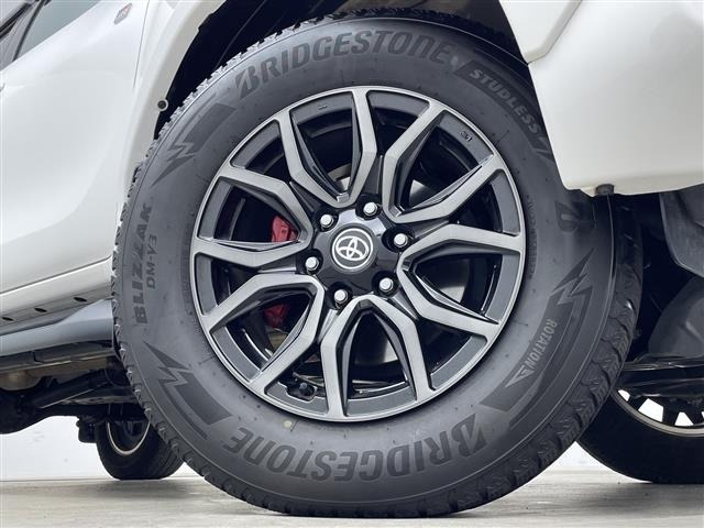 Toyota HILUX 2022 7014061-22