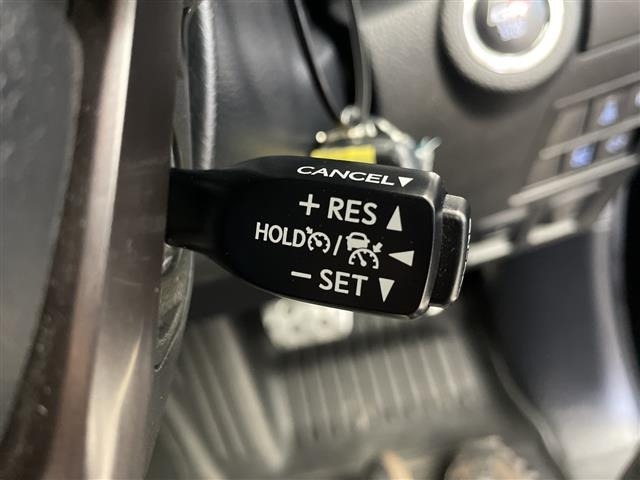 Toyota HILUX 2023 7014083-4