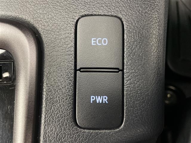 Toyota HILUX 2023 7014083-6