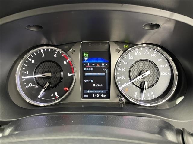 Toyota HILUX 2021 7014114-7