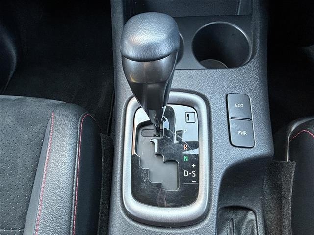 Toyota HILUX 2024 7014115-3