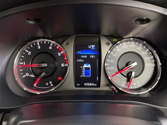 Toyota HILUX 2022 7014130-16