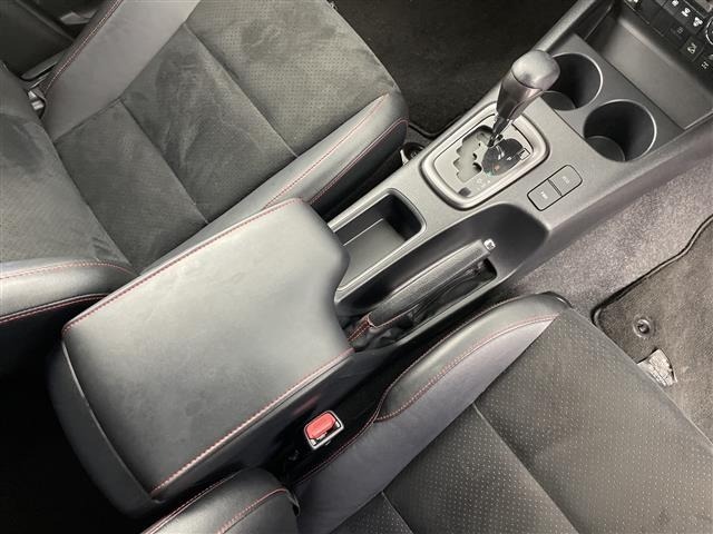 Toyota HILUX 2022 7014130-3