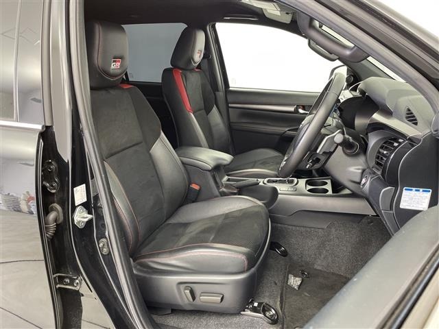 Toyota HILUX 2022 7014130-5