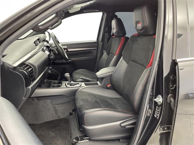 Toyota HILUX 2022 7014130-7