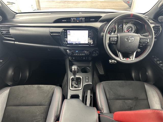 Toyota HILUX 2024 7014182-14
