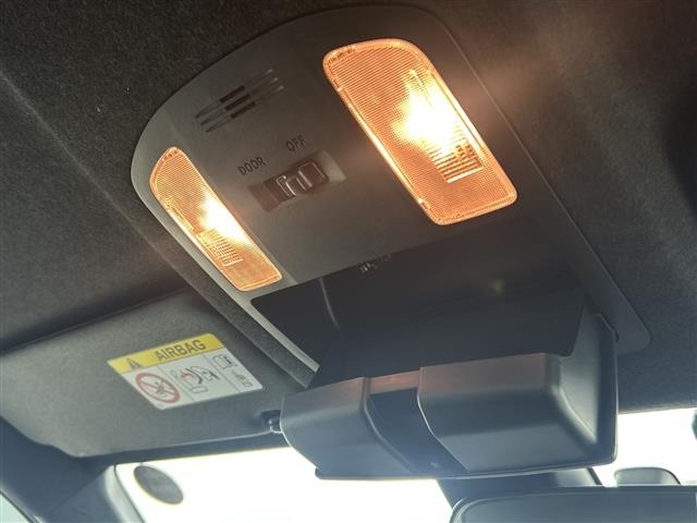 Toyota HILUX 2024 7014182-6