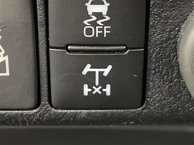 Toyota HILUX 2024 7014192-8