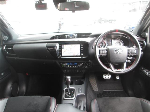 Toyota HILUX 2022 7014212-14