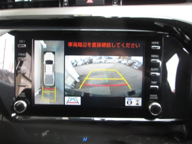 Toyota HILUX 2022 7014212-15
