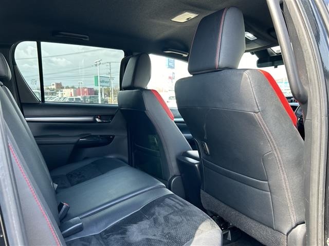 Toyota HILUX 2022 7014242-10