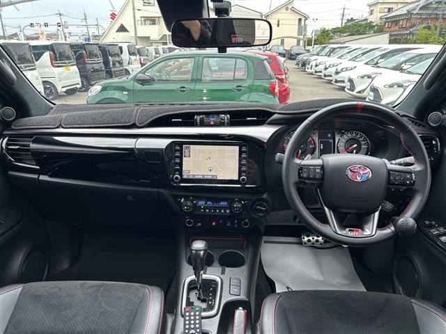 Toyota HILUX 2022 7014243-15