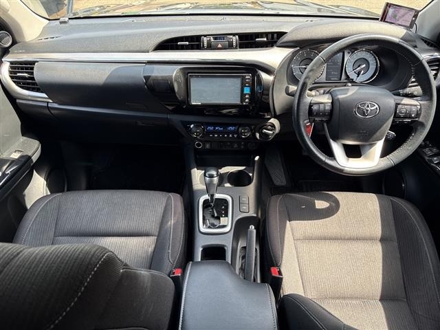 Toyota HILUX 2023 7014276-15